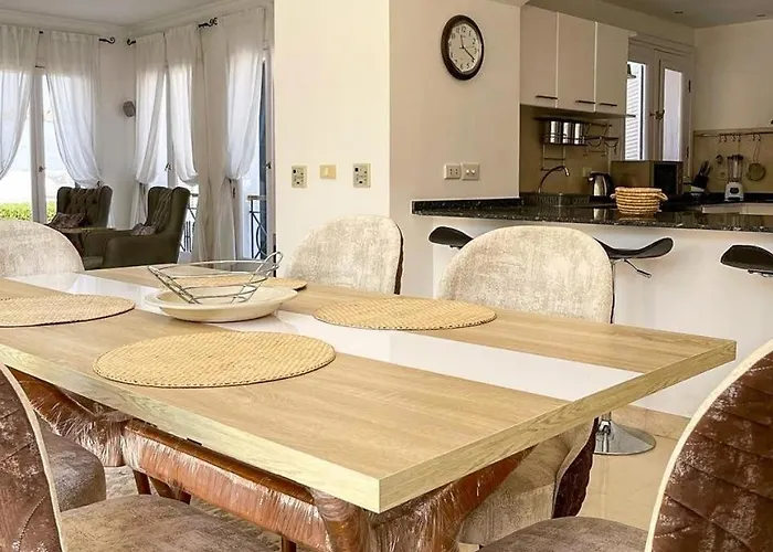 Unique Hill 3 Bd In Gouna